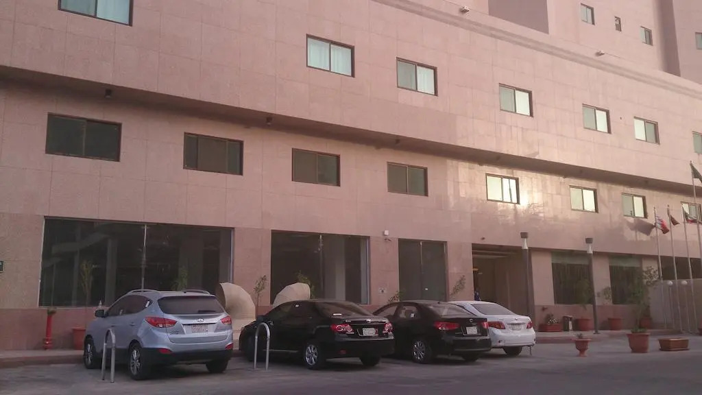 Roseline Hotel Suites