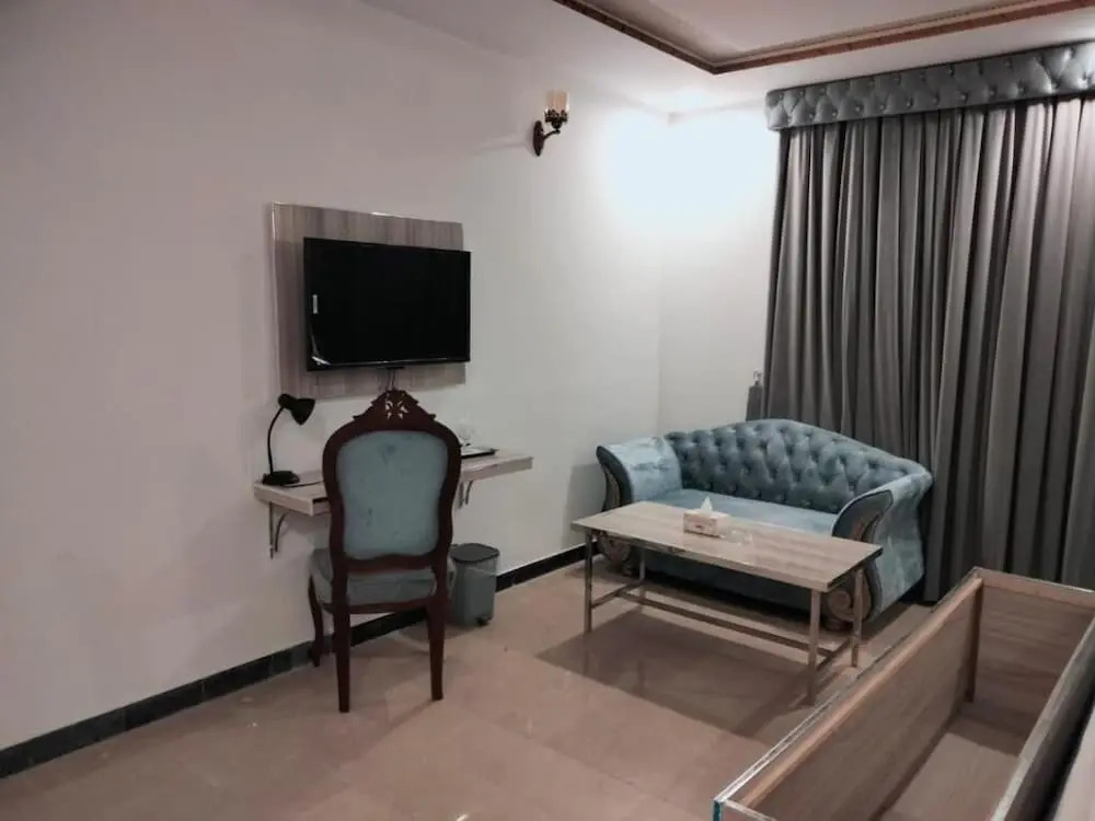 Grand Swiss Hotel