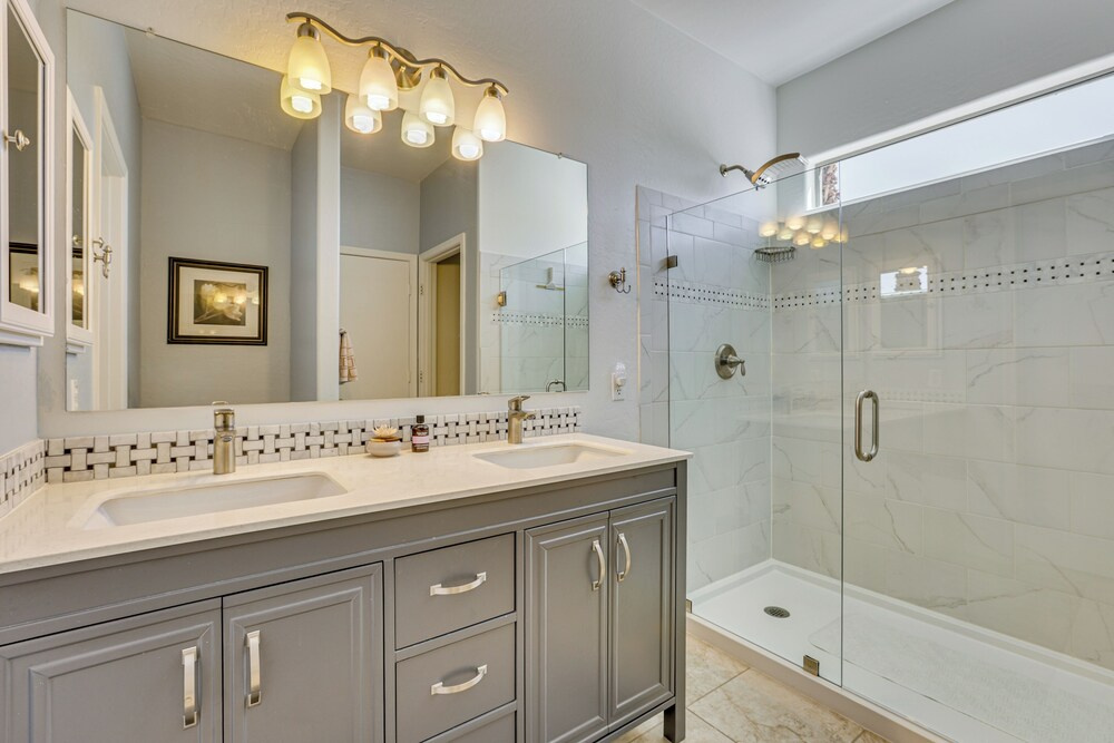 On Johnson Ranch Golf Course: San Tan Valley Home