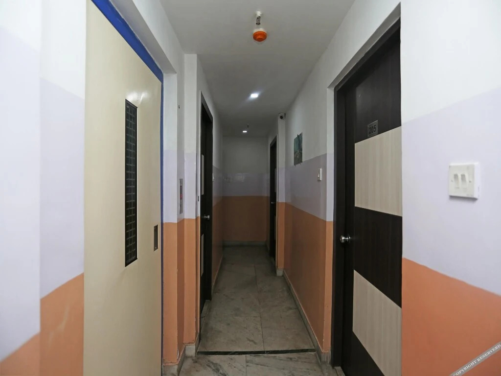 Hotel Victoria Inn by OYO Rooms