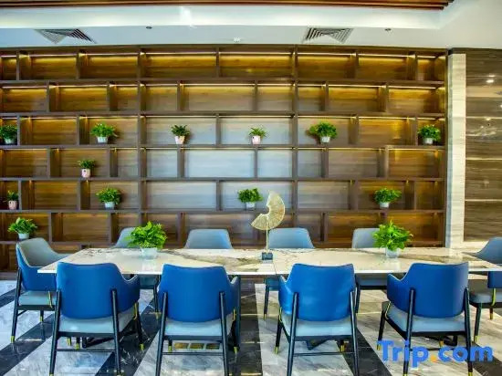 Rifine Hotel (Pingdu Haode Trading City Store )