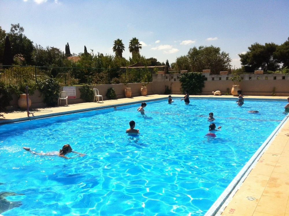 Alaska Inn Hotel