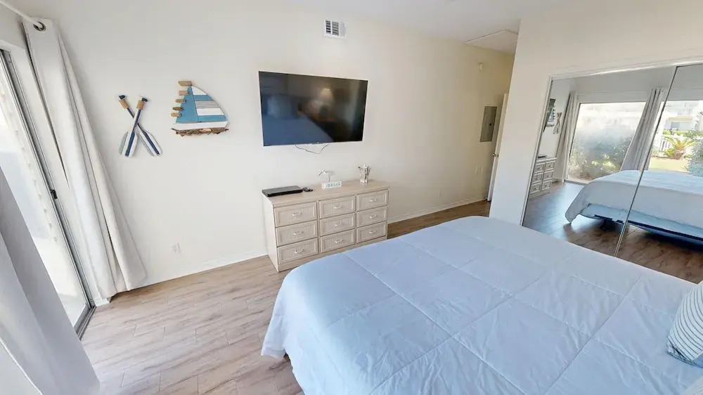 Sandpiper Cove 9141 3 Bedroom Condo by RedAwning