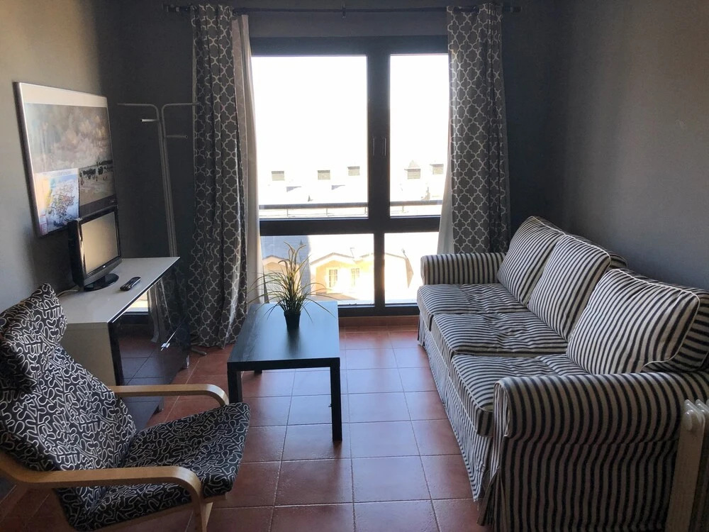 Monte Oiz Apartments A 2/4 Pax. Asn