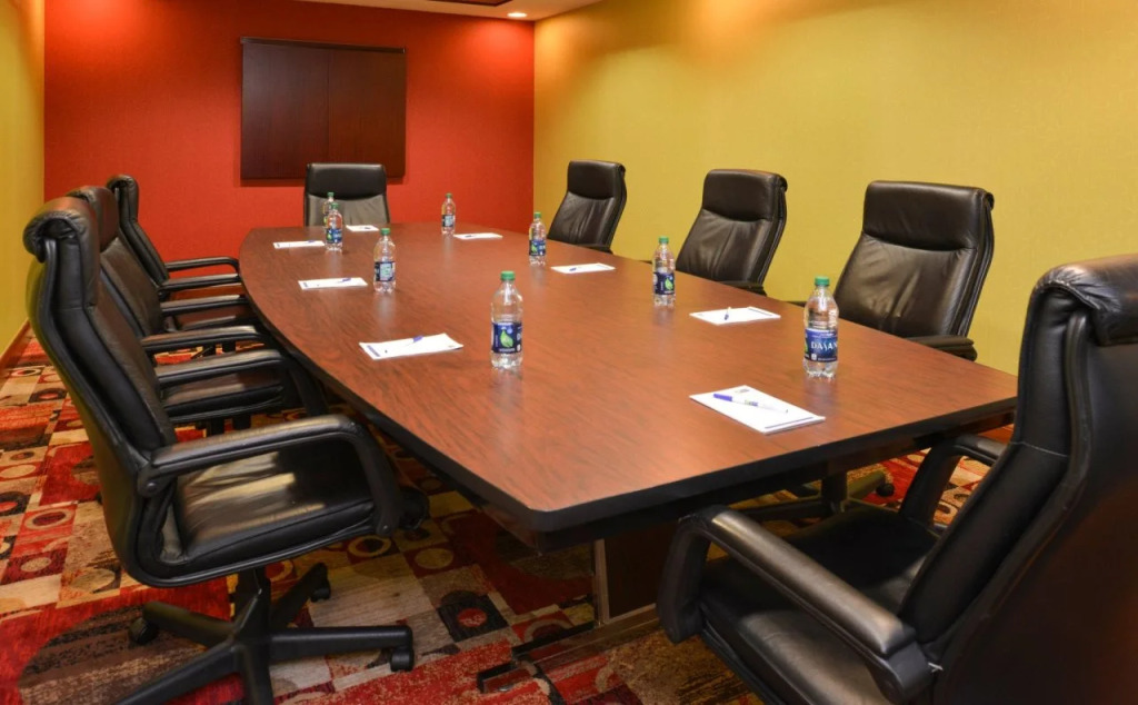 Holiday Inn Express Hotel & Suites Dayton-Centerville by IHG