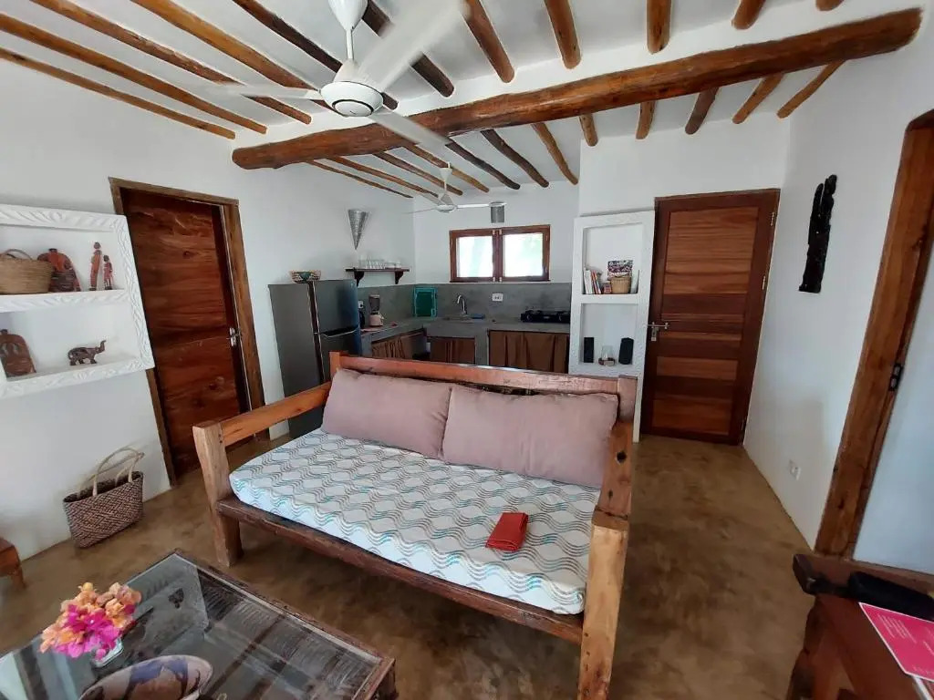 MOYO top floor apartment