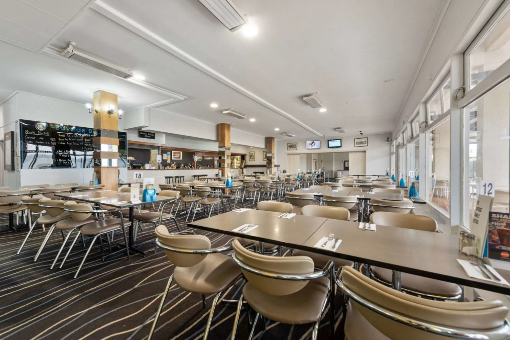 Bayside Hotel