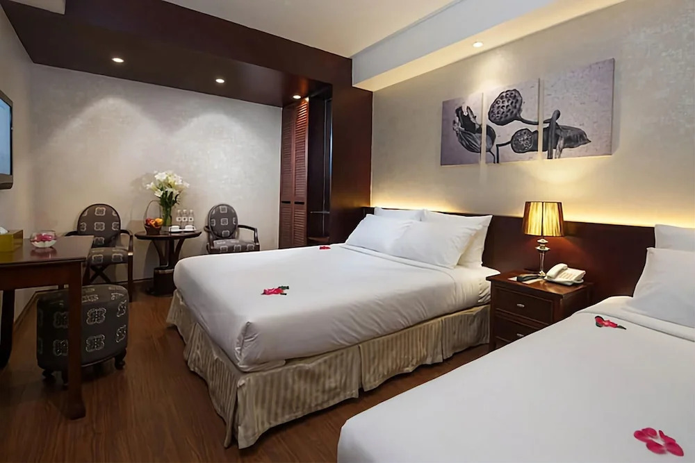 Skylark Boutique and Spa
