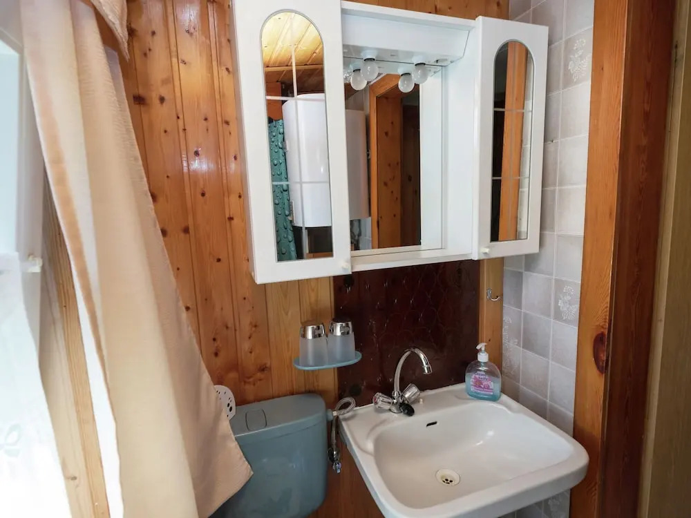 Tempting Holiday Home in Gntersberge for Romantic Getaway