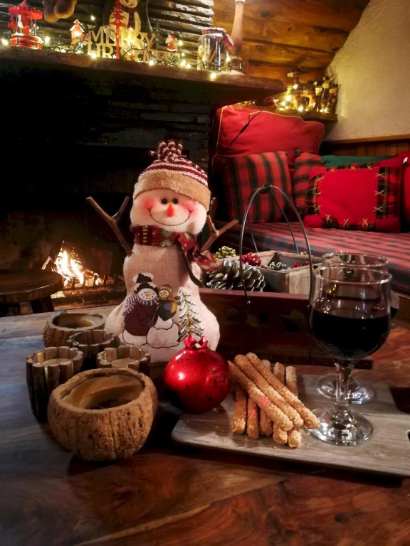 Dandy On The Hill Agoriani | Chalet Iris | Up to 6 people