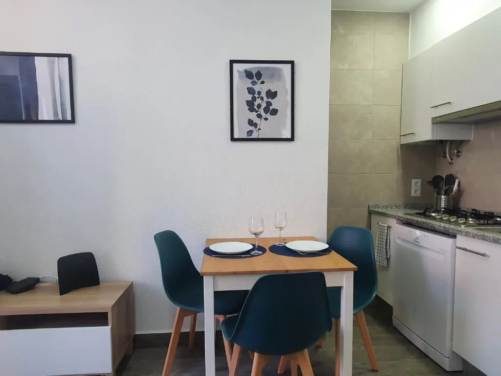 Vieira Apartments V