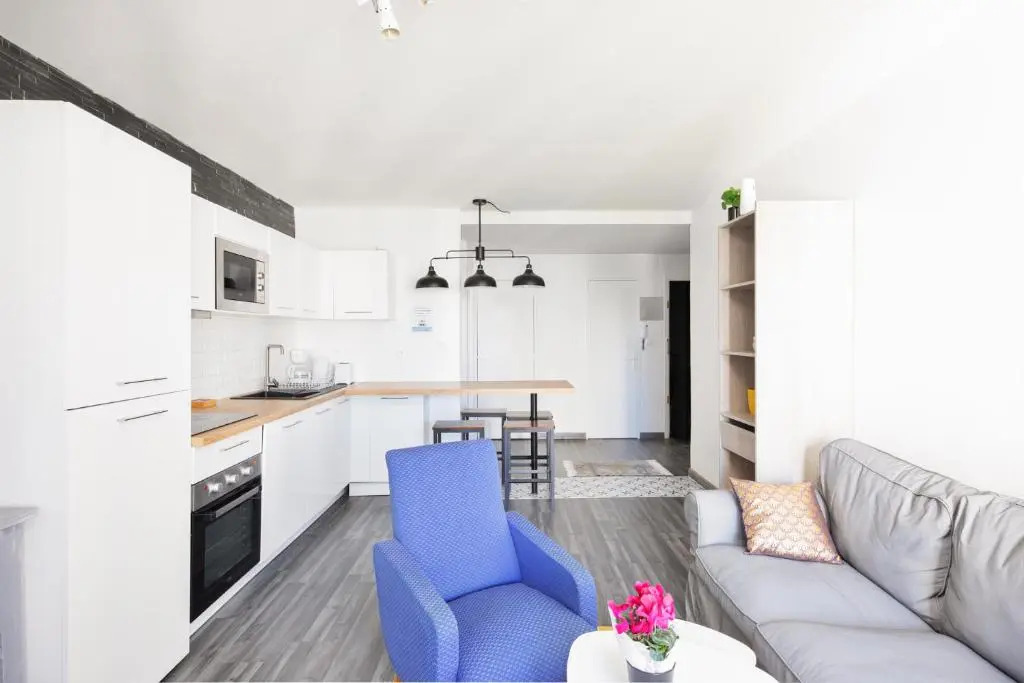Chambre privée avec lit double