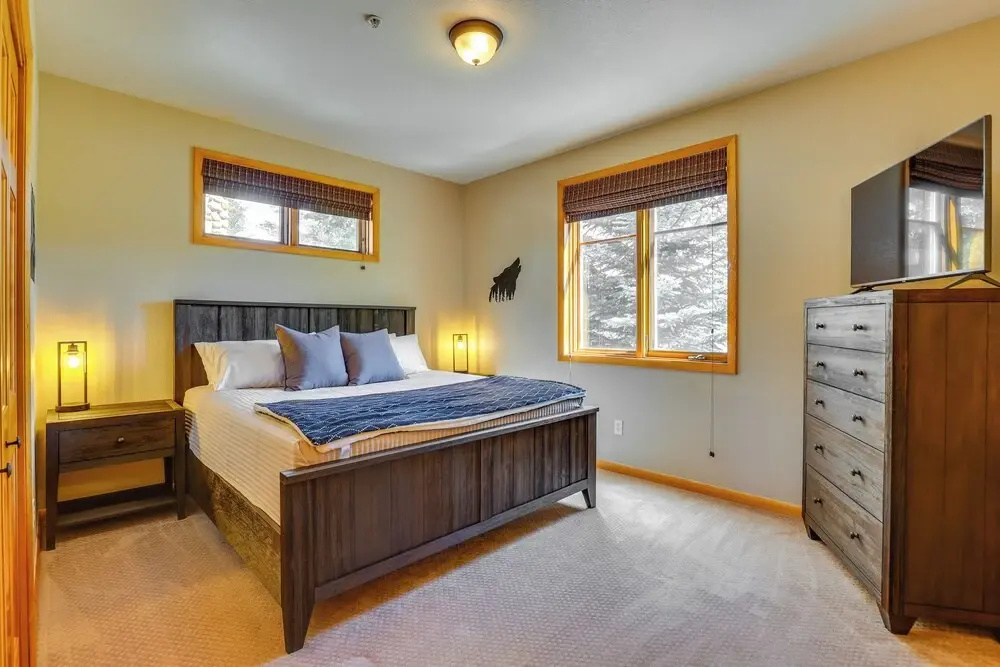Walk to Main Street: Grand Lake Condo w/ Patio
