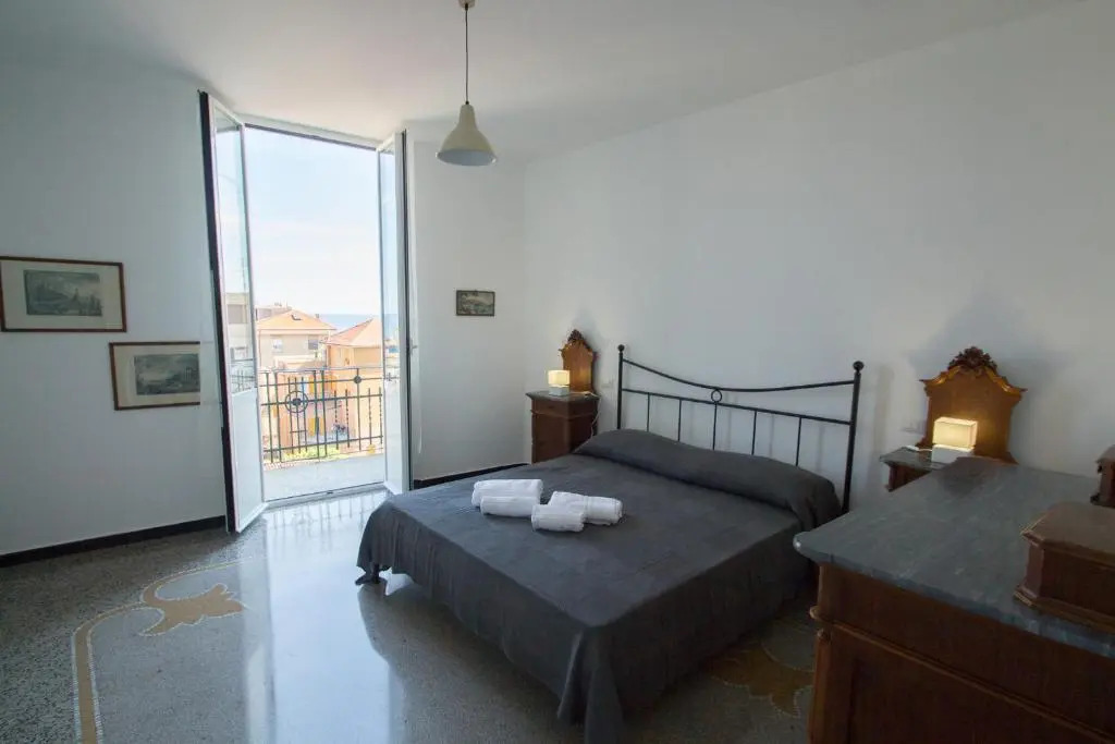 Appartamento di 5 locali,8 posti letto vista mare