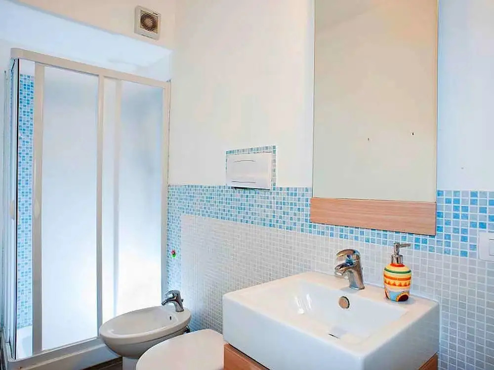 Beautiful Apartment With Outdoor Shower and Beautiful View, Right on the sea
