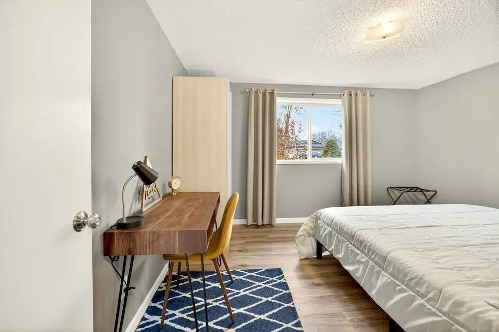 Clearview Comfort 3BR Near Airport