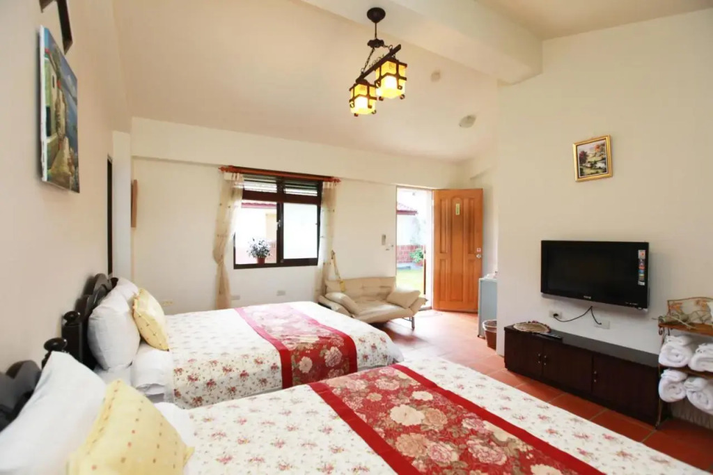 Free House B&B
