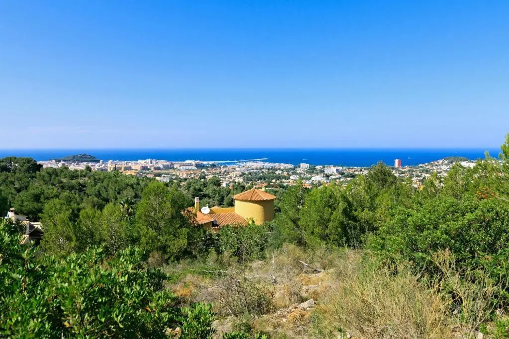 Apartamentos Carlton VyB
