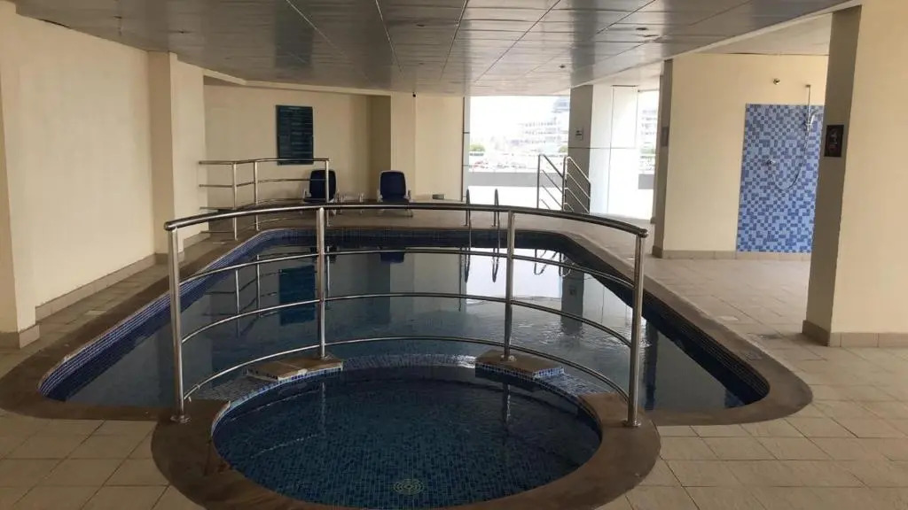 Cozy 2BHK Near to DMCC Metro Station -505