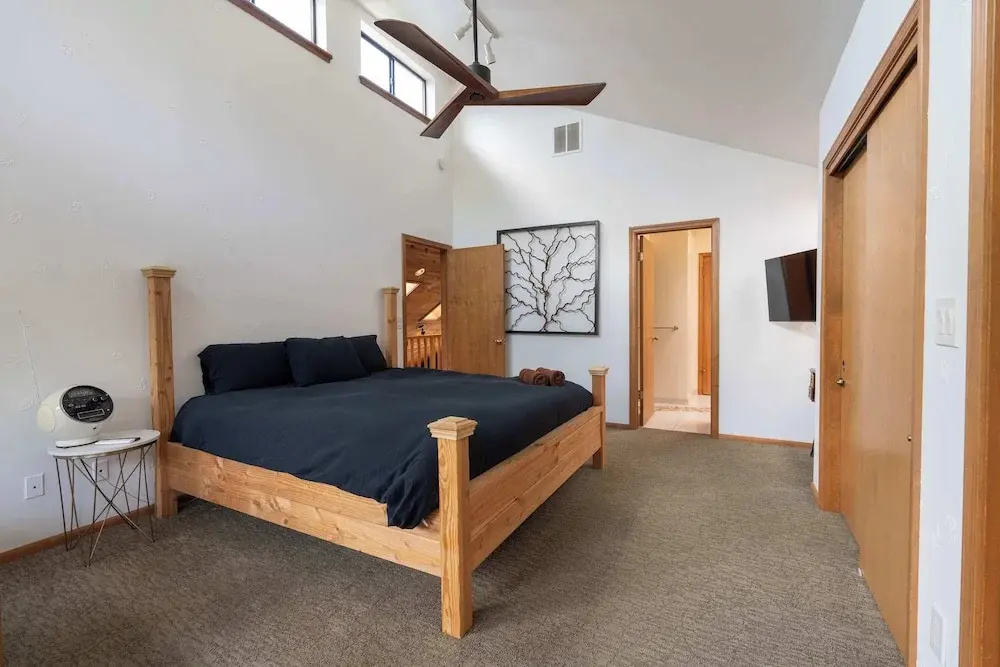 Happy Days Retreat With Private Pool!