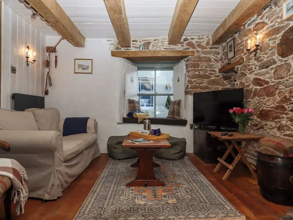 Alpha Cottage