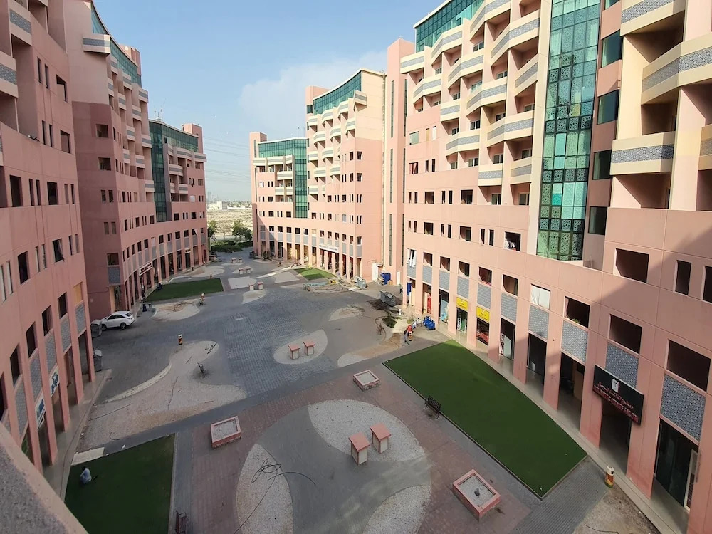 Stunning Furnished Studio Apartment in the Heart of Dubai