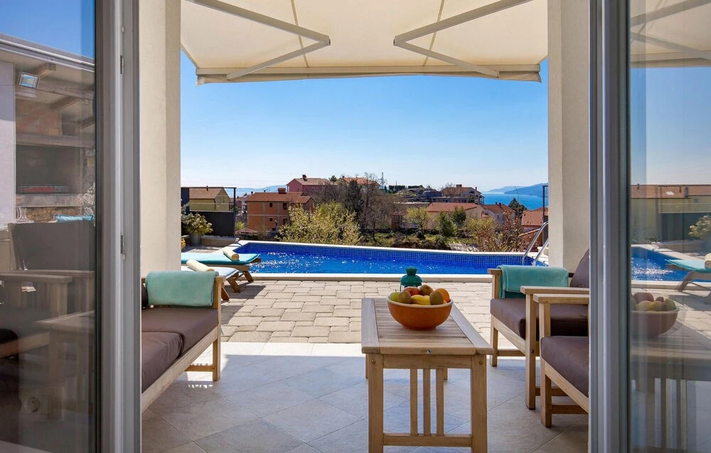 Beautiful Home in Kastav With Wifi and 2 Bedrooms