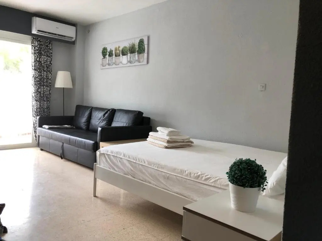***Vacation Studio Apartment at SIESTA resort***