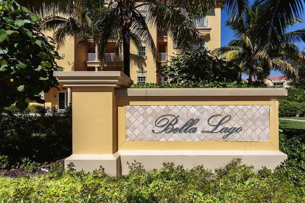 Bella Lago 423 by Distinctive Beach Rentals