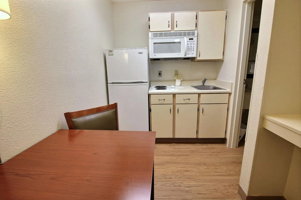 InTown Suites Extended Stay Chesapeake VA - I-64 Crossways Blvd