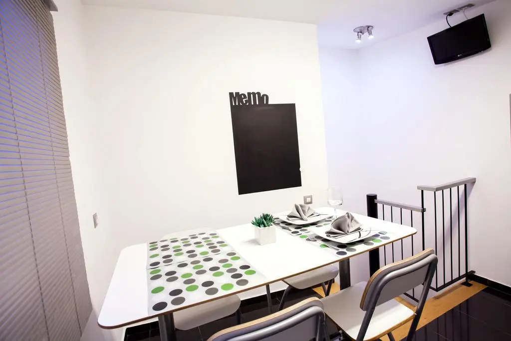 Cayres Suites Carmo