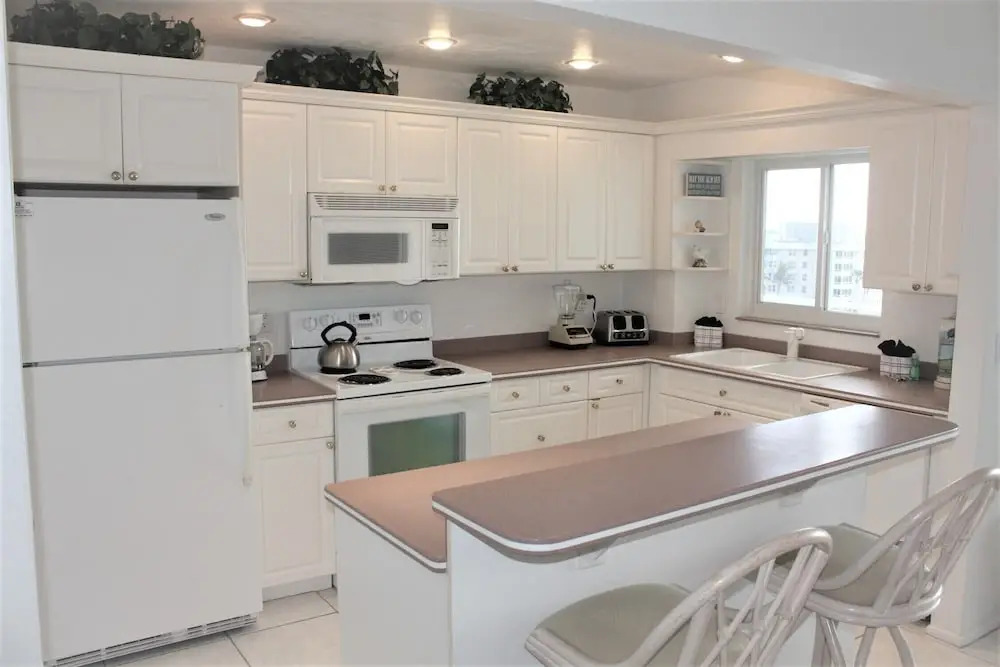 Jamaica Royale 602 - 2 Br Condo