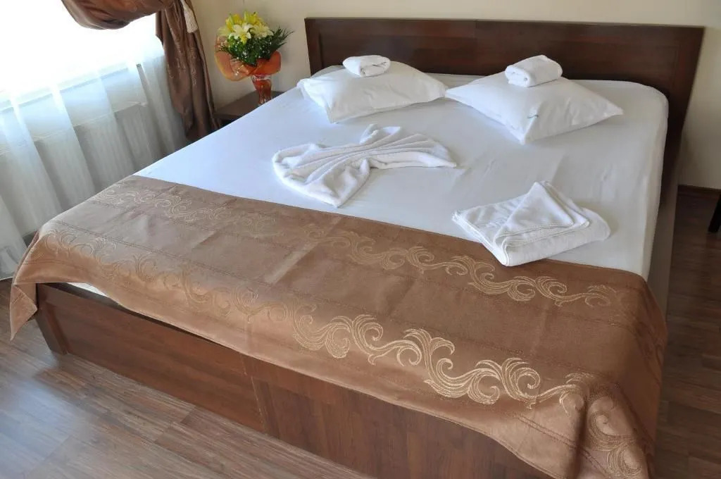 Ave Hotel Victoriei
