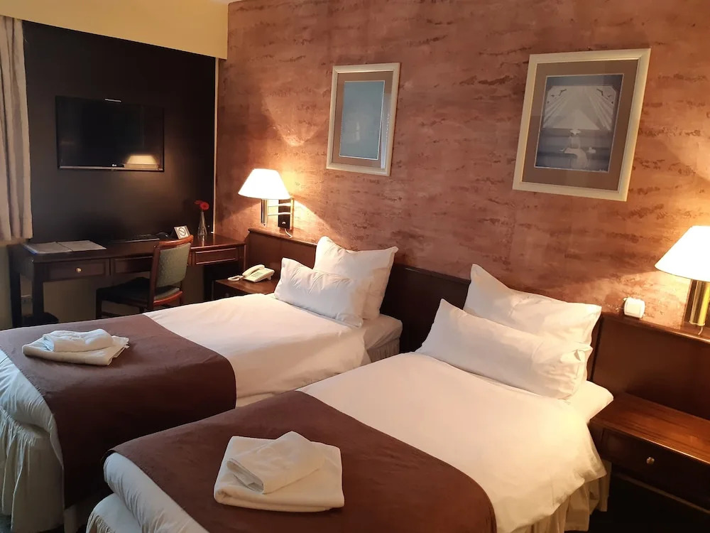 Hotel Oasis