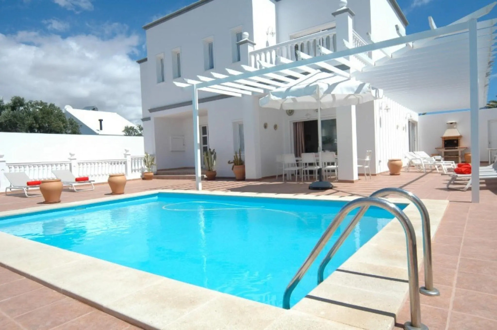 Angelica Lvc196693 In Costa Teguise