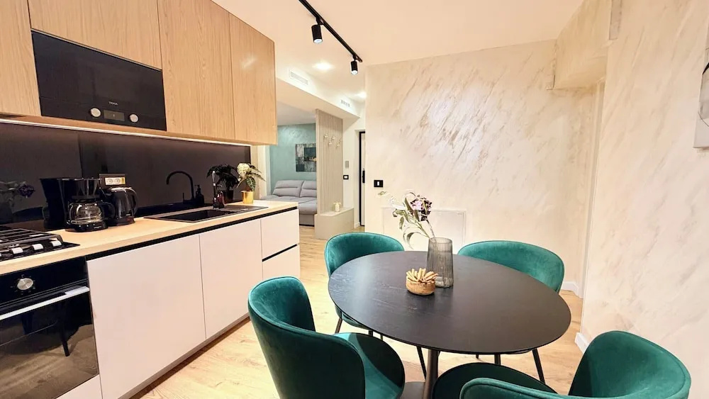 Ivory Residence Apartments Modern Style