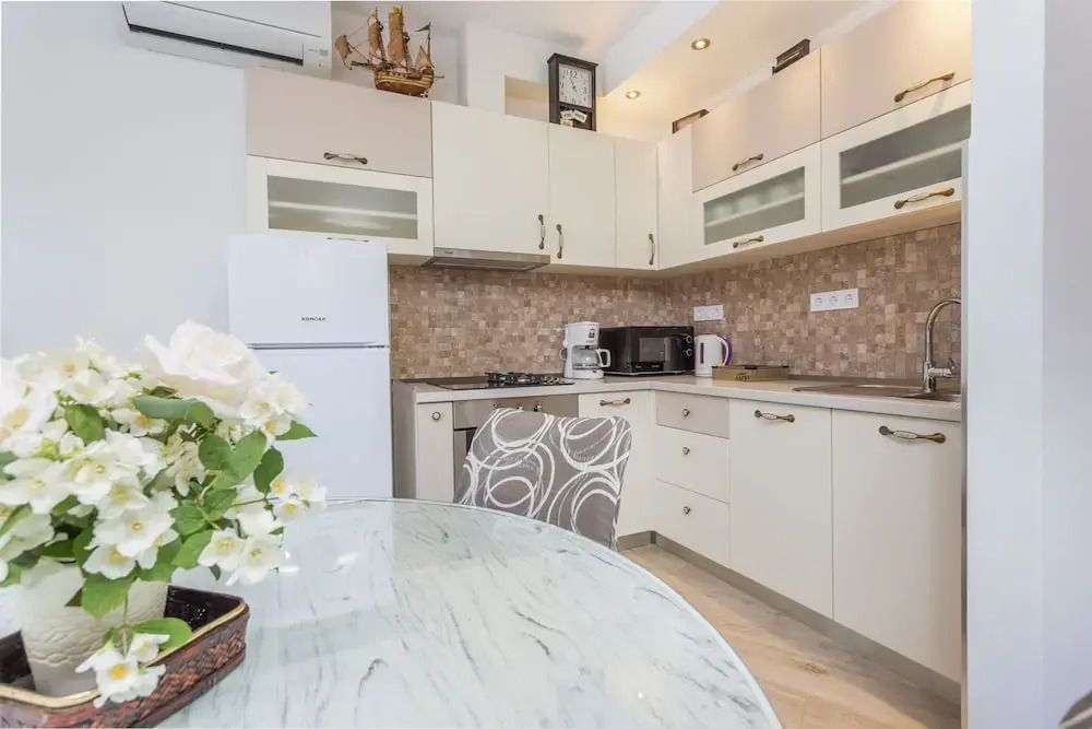 Villa Capitis in the Centre- Luxury Apartment with Swimming Pool