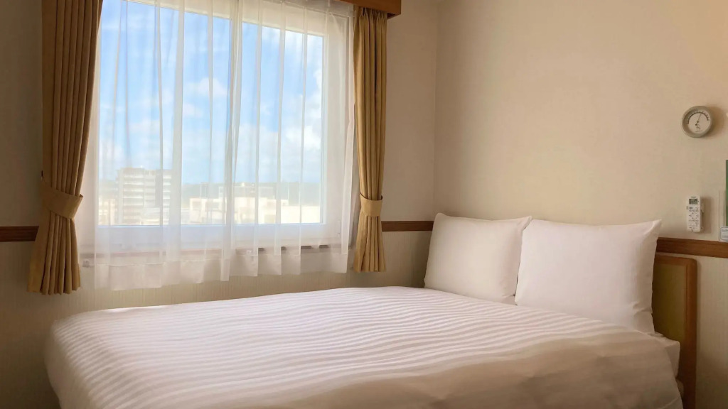 Toyoko Inn Okinawa Naha Shintoshin Omoromachi