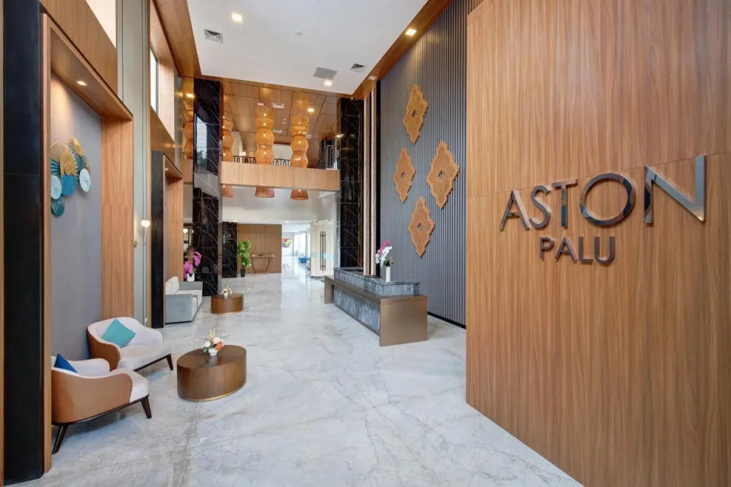 Aston Palu Hotel & Conference Center