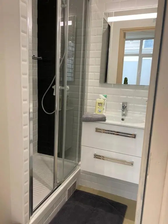Large And Unique Souplex 60sqm, Well Located