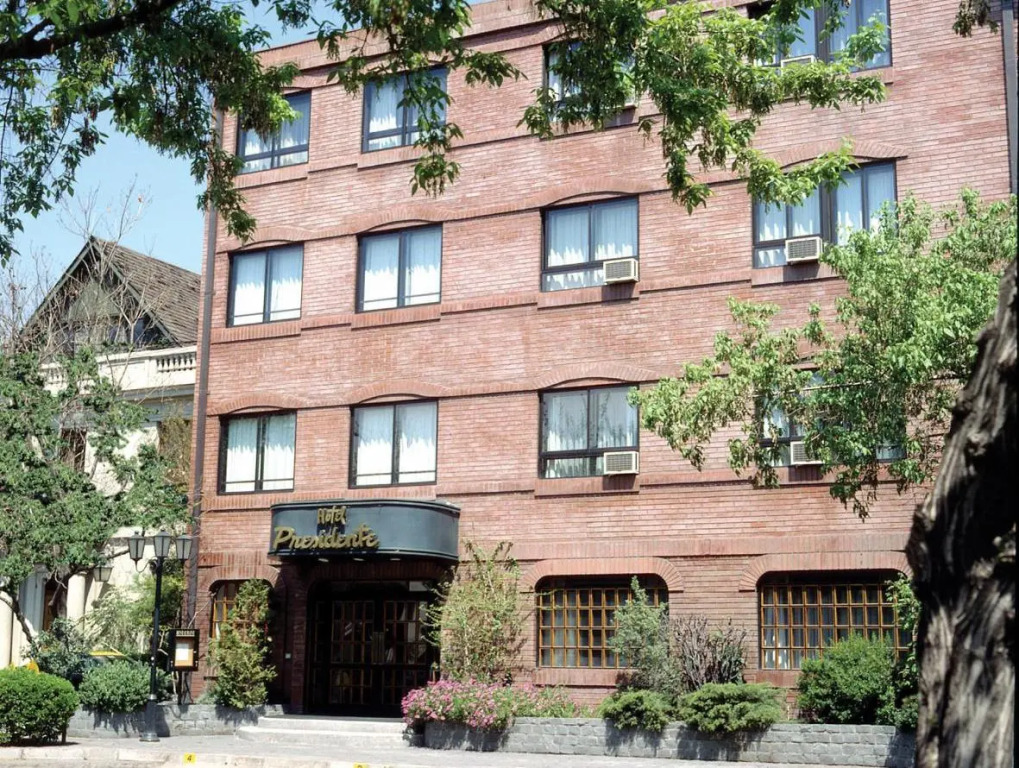 Hotel Canciller - Ex Hotel Presidente