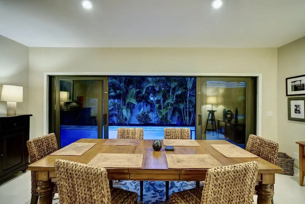 Relax in Luxury - 3 Bed 2 Bath Oasis With Pool