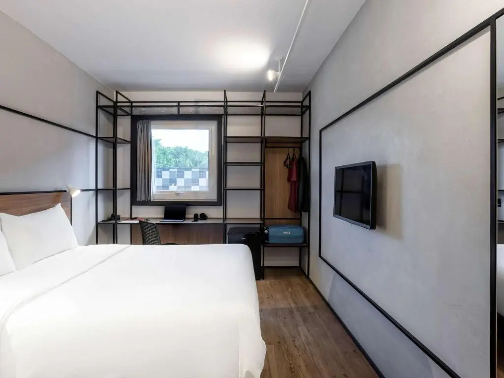 ibis Botucatu