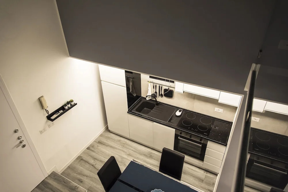 Contemporary 2 Bedroom Flat near University