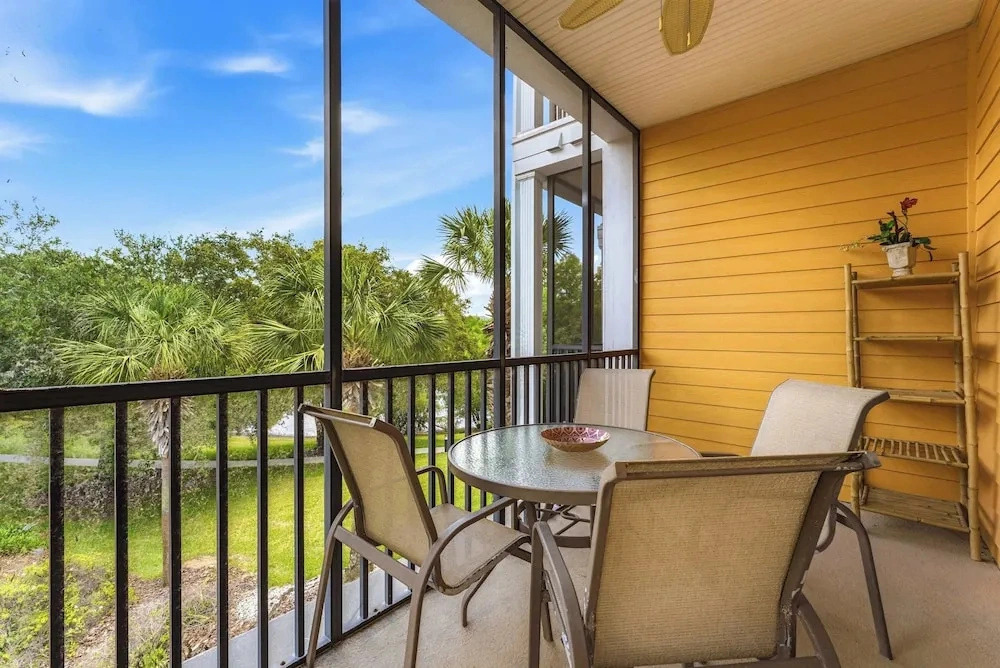 Vacation Dreams at Bahama Bay