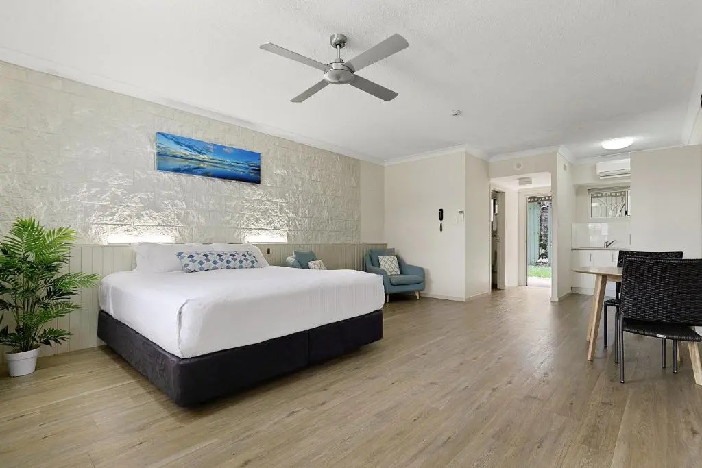 Kgari Beach Resort