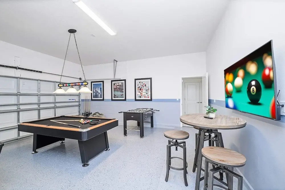 Upstay Wonderful Resort Home w Patio & Pool Sleeps 26