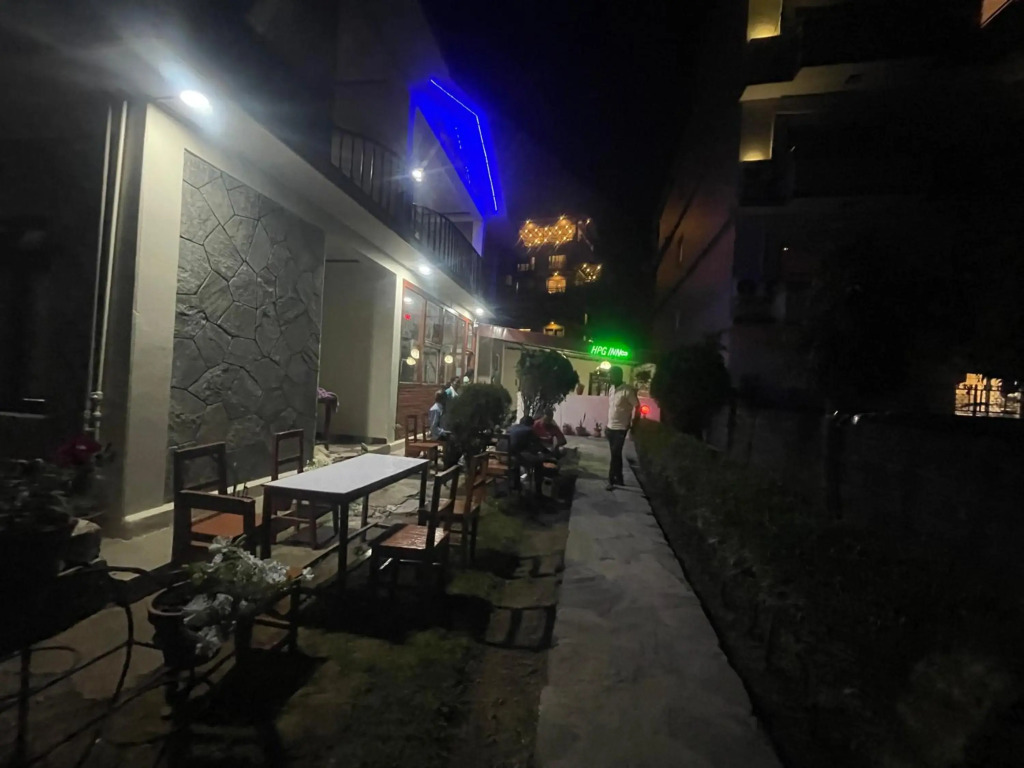 Hotel Peace Ganga Inn