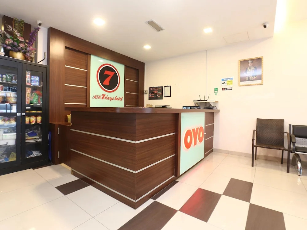 Kb 7 Days Hotel By OYO Rooms