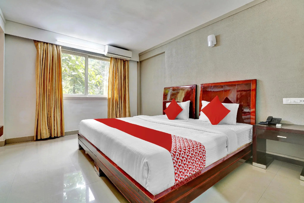 OYO Flagship 82582 Aec Residency